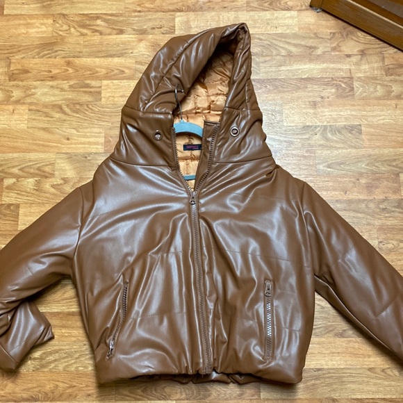 Asos faux leather puffer coat zara style - Picture 2 of 6